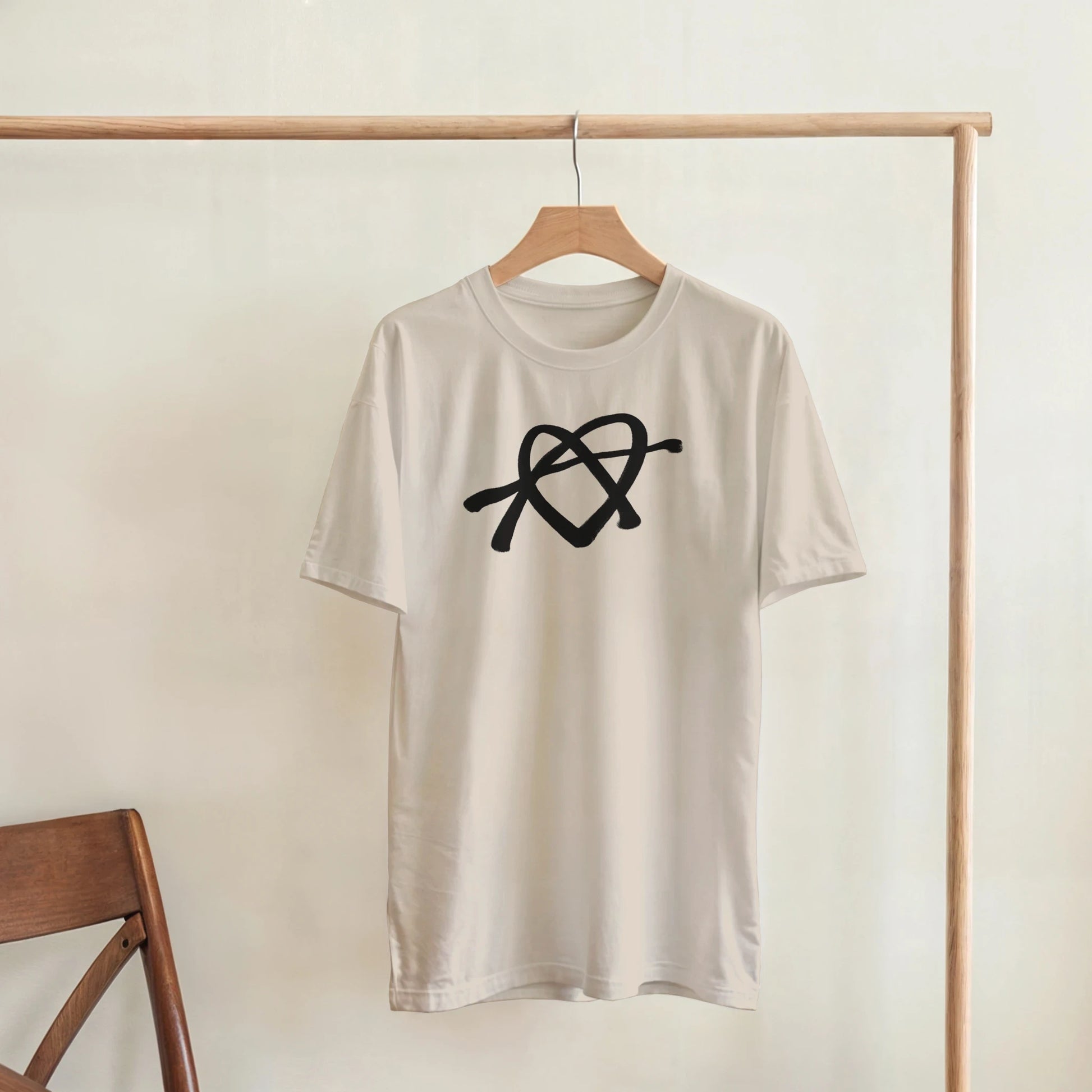 93eb8edd-9a99-4fc1-a8c1-04aa9be75d1b